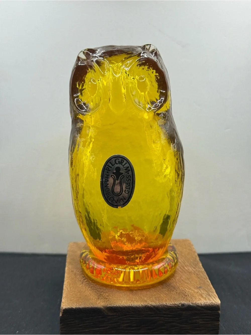 *GLOWS* Vintage 1970s Pilgrim Glass Amberina Owl Figurine – With Original Label!